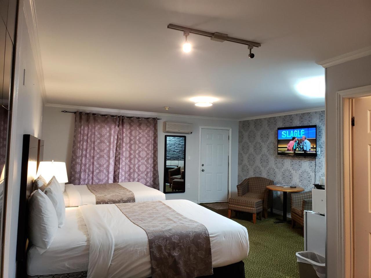 Regency Inn & Suites Cornwall Luaran gambar